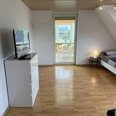 Apartment Worker Place Mit Wintergarten