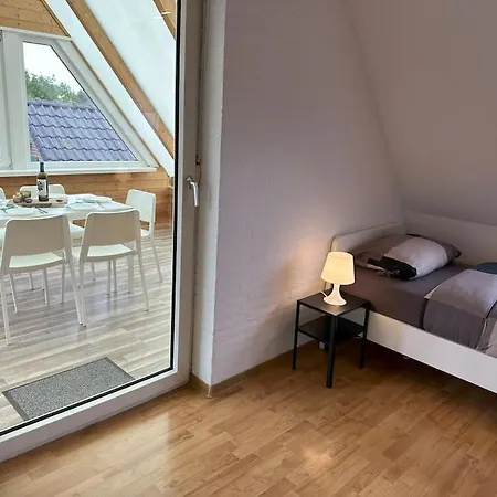 Worker Place Mit Wintergarten Apartment