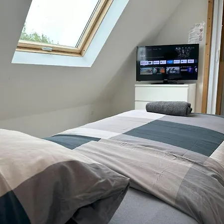 Worker Place Mit Wintergarten Lejlighed *