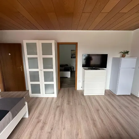 Worker Place Mit Wintergarten Lejlighed *