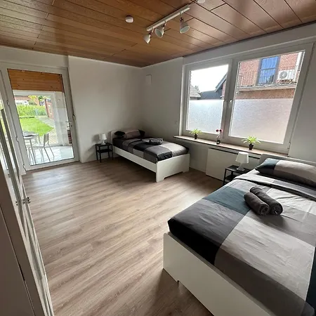 Worker Place Mit Wintergarten Lejlighed *