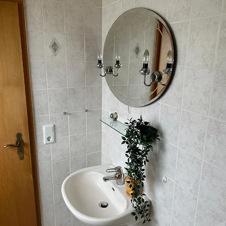 Worker Place Mit Wintergarten Lejlighed Goch