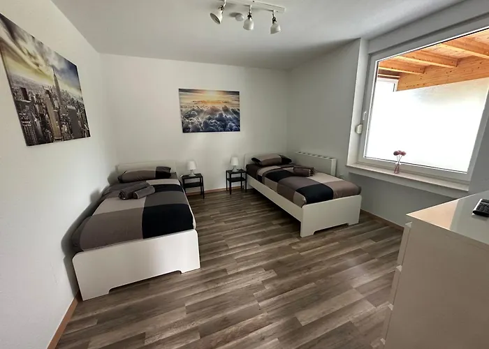 Worker Place Mit Wintergarten Appartement *